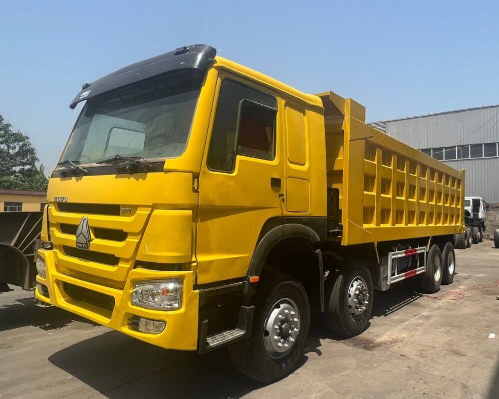 HOWO A7 8X4 420HP Левостороннее управление 1000x800 - Sinotruks