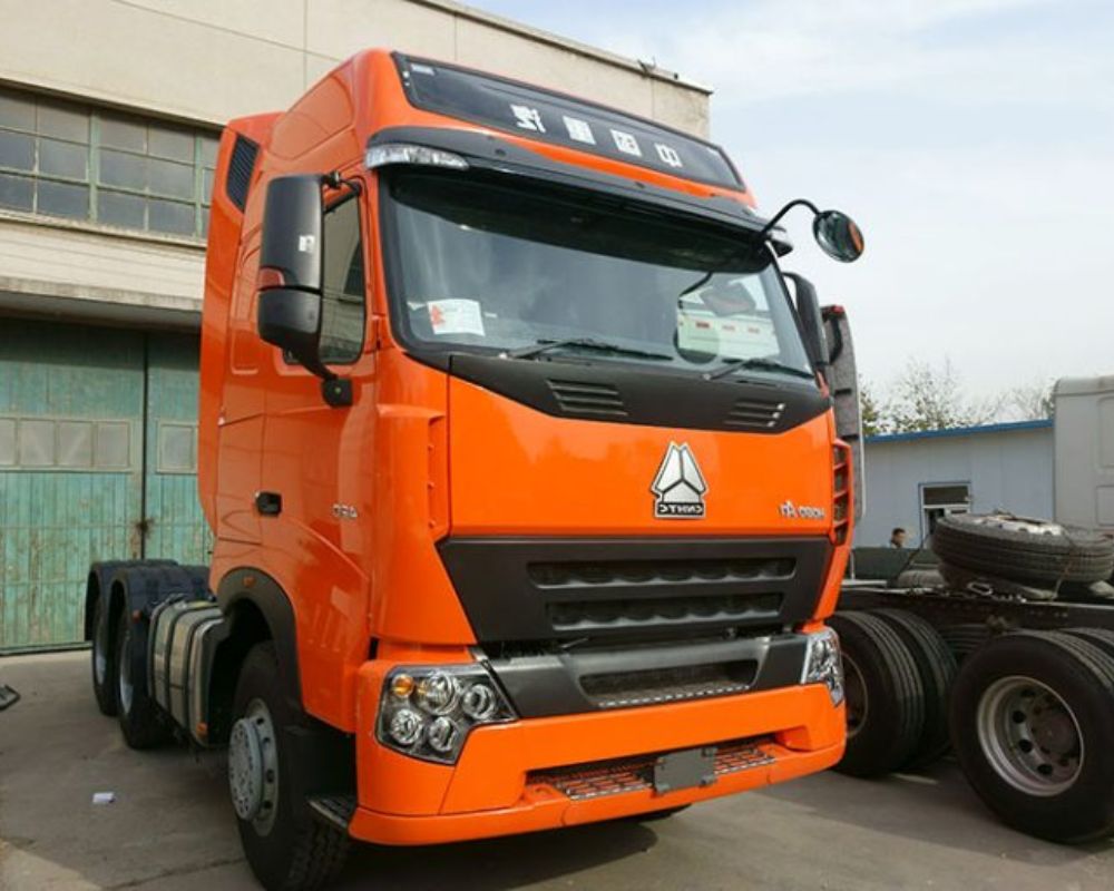 Трактор HOWO A7 6X4 1000x800 - Sinotruks
