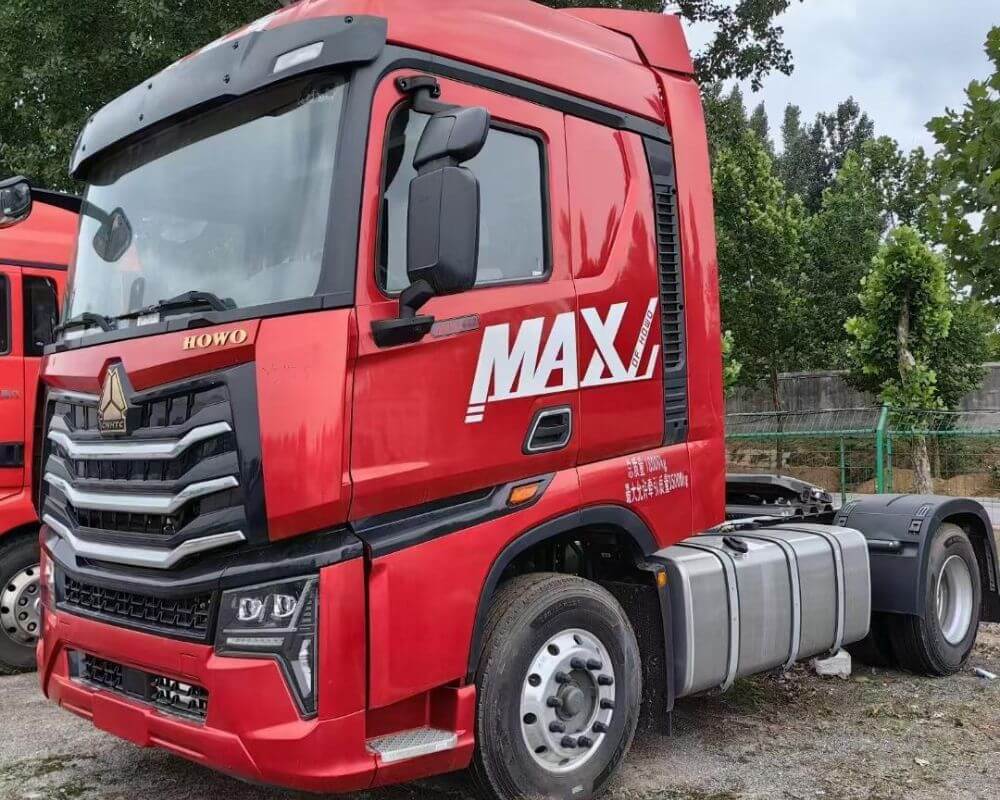 Тягач HOWO 4X2 1000x800 - Sinotruks